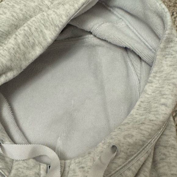 LULUEMON Scuba Full-Zip Hoodie Plush - Picture 3 of 4